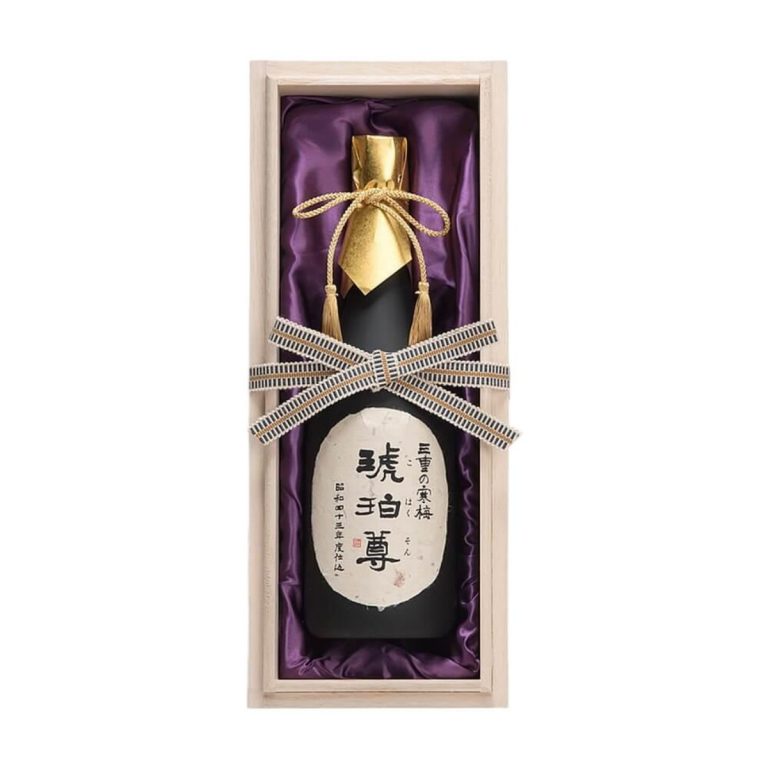 丸彦酒造- 三重の寒梅 元帥 大吟醸桐箱入 720ml